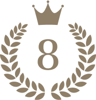 ８位